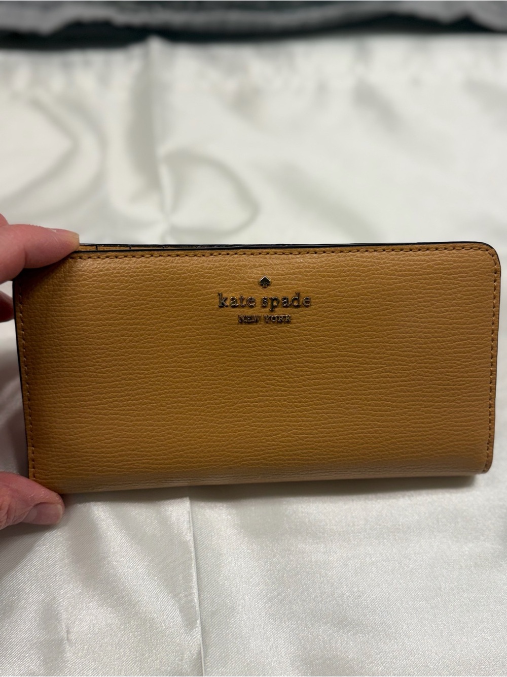 kate spade Tan Pebbled Leather Zip Wallet with Gold Logo